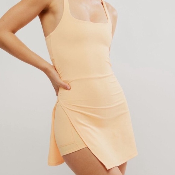 Free People Romper NWT - Picture 2 of 4